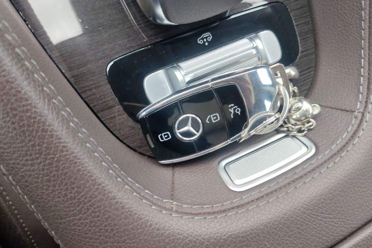 Used Mercedes-Benz GLS 2020 GLS 450 4MATIC Dynamic Edition Vehicle Key
