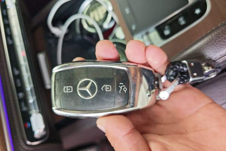 Used Mercedes-Benz GLS 2020 GLS 450 4MATIC Luxury Model Vehicle Key
