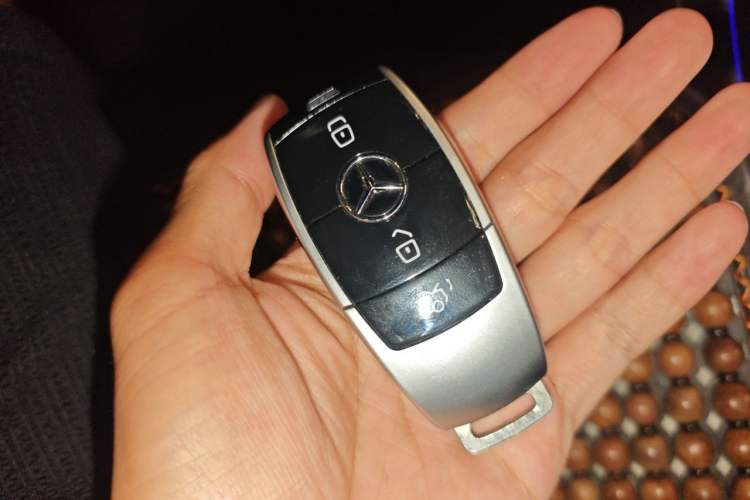 Used Mercedes-Benz GLS 2020 GLS 450 4MATIC Dynamic Edition Vehicle Key