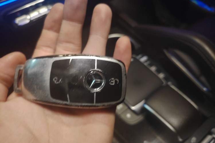 Used Mercedes-Benz GLS 2020 GLS 450 4MATIC Dynamic Edition Vehicle Key