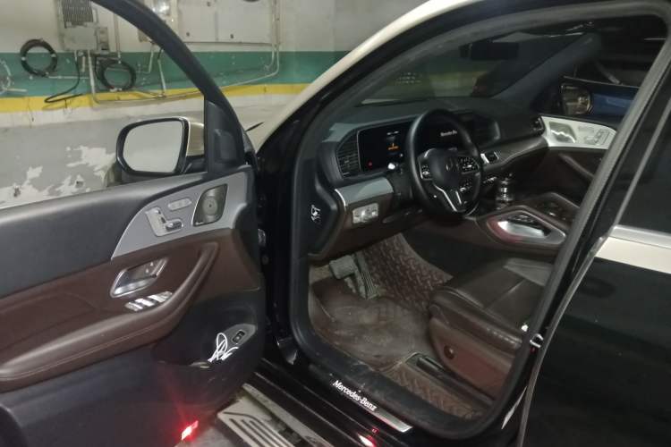 Used Mercedes-Benz GLS 2020 GLS 450 4MATIC Luxury Model Driver Seat