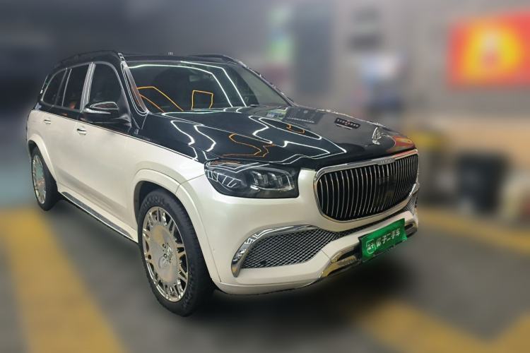 Used Mercedes-Benz GLS 2020 GLS 450 4MATIC Luxury Model Front Right 45 Deg
