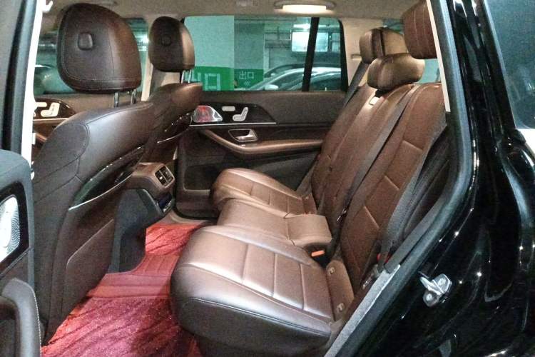 Used Mercedes-Benz GLS 2020 GLS 450 4MATIC Dynamic Edition Left Rear Seat