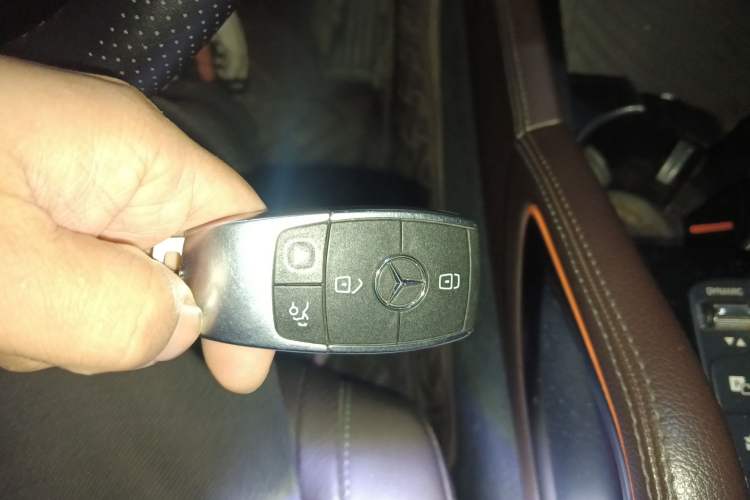 Used Mercedes-Benz GLS 2020 GLS 450 4MATIC Luxury Model Vehicle Key