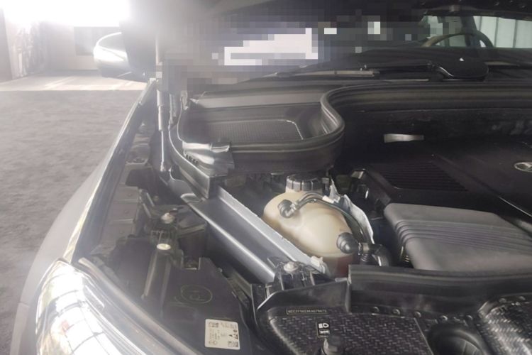 Used Mercedes-Benz GLS 2020 GLS 450 4MATIC Luxury Model Engine Bay Right