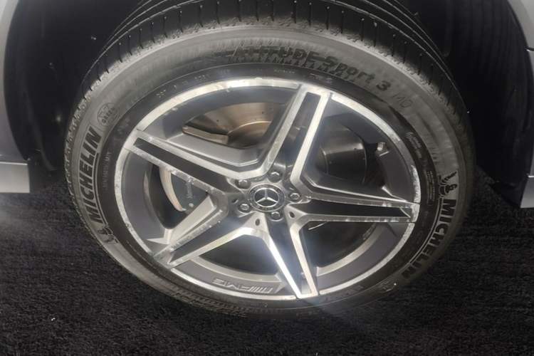 Used Mercedes-Benz GLS 2020 GLS 450 4MATIC Luxury Model Exterior 4