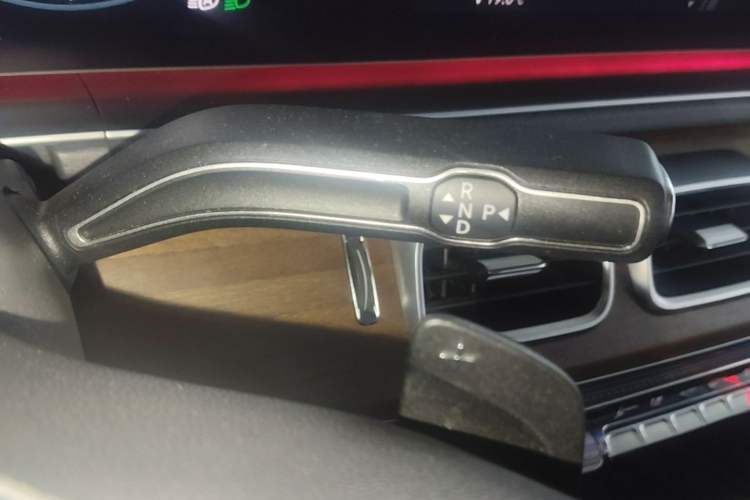 Used Mercedes-Benz GLS 2020 GLS 450 4MATIC Luxury Model Gear Lever