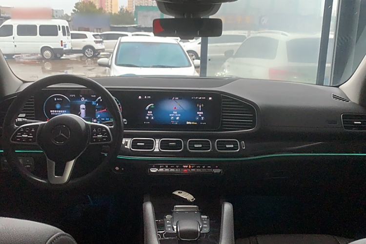 Used Mercedes-Benz GLS 2020 GLS 450 4MATIC Dynamic Edition Interior 1