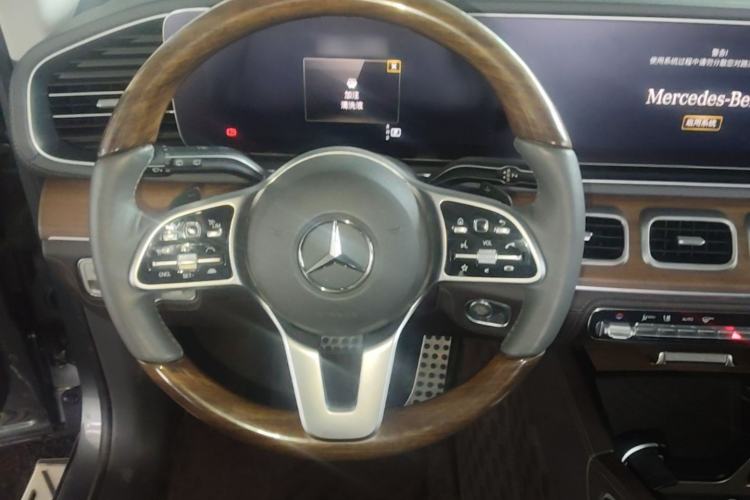 Used Mercedes-Benz GLS 2020 GLS 450 4MATIC Luxury Model Steering Wheel