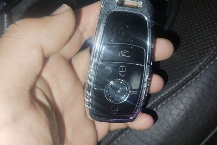 Used Mercedes-Benz GLS 2020 GLS 450 4MATIC Luxury Model Vehicle Key
