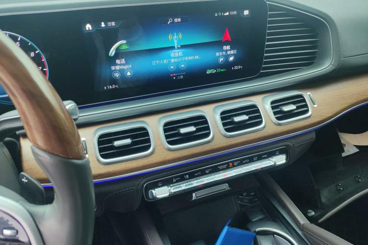 Used Mercedes-Benz GLS 2020 GLS 450 4MATIC Luxury Model Audio And AC Panel