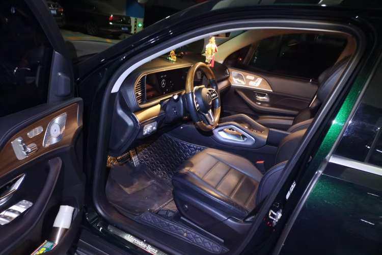 Used Mercedes-Benz GLS 2020 GLS 450 4MATIC Luxury Model Left Front Seat