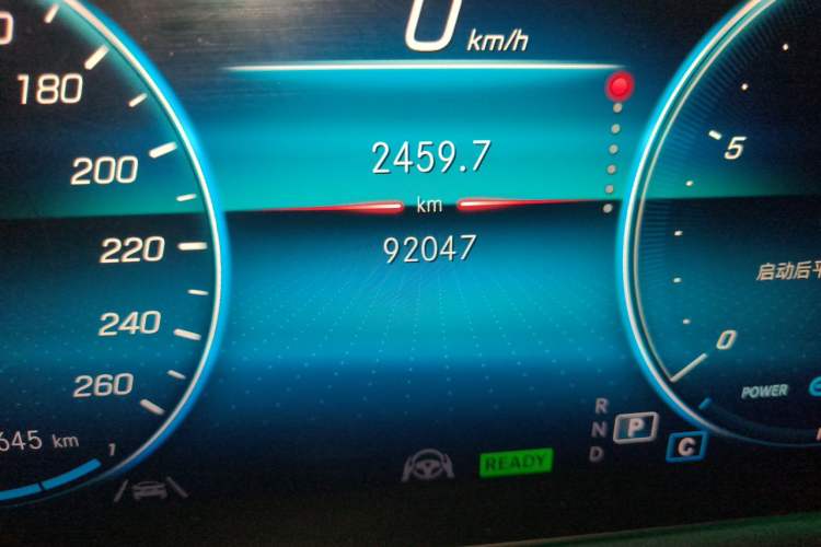 Used Mercedes-Benz GLS 2020 GLS 450 4MATIC Luxury Model Odometer Close Up