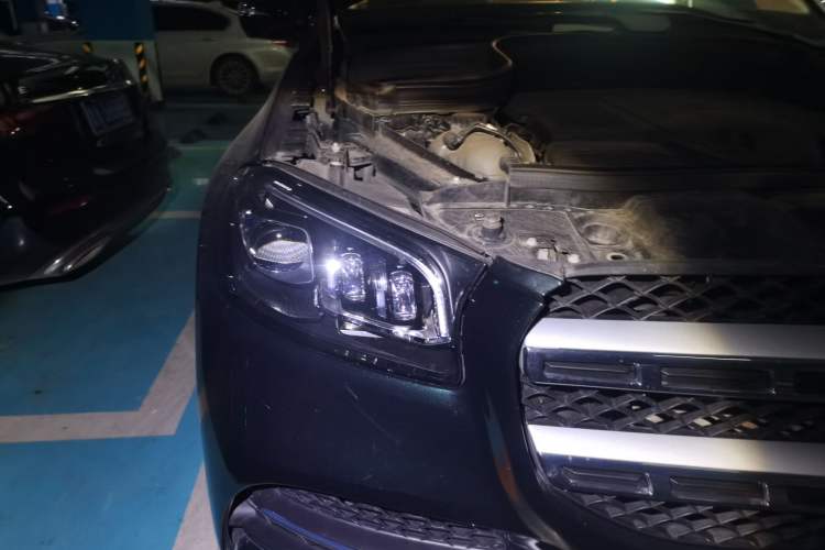 Used Mercedes-Benz GLS 2020 GLS 450 4MATIC Luxury Model Right Front Headlight
