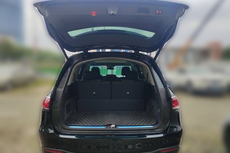 Used Mercedes-Benz GLS 2020 GLS 450 4MATIC Luxury Model Trunk