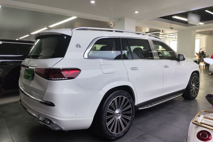 Used Mercedes-Benz GLS 2020 GLS 450 4MATIC Luxury Model Exterior 4