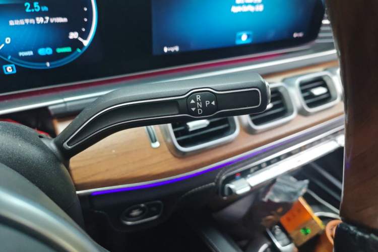 Used Mercedes-Benz GLS 2020 GLS 450 4MATIC Luxury Model Gear Lever