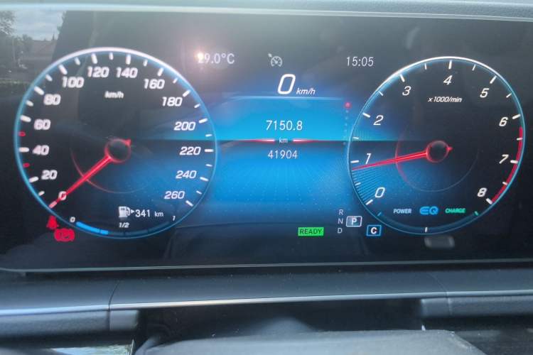 Used Mercedes-Benz GLS 2020 GLS 450 4MATIC Dynamic Edition Odometer Close Up