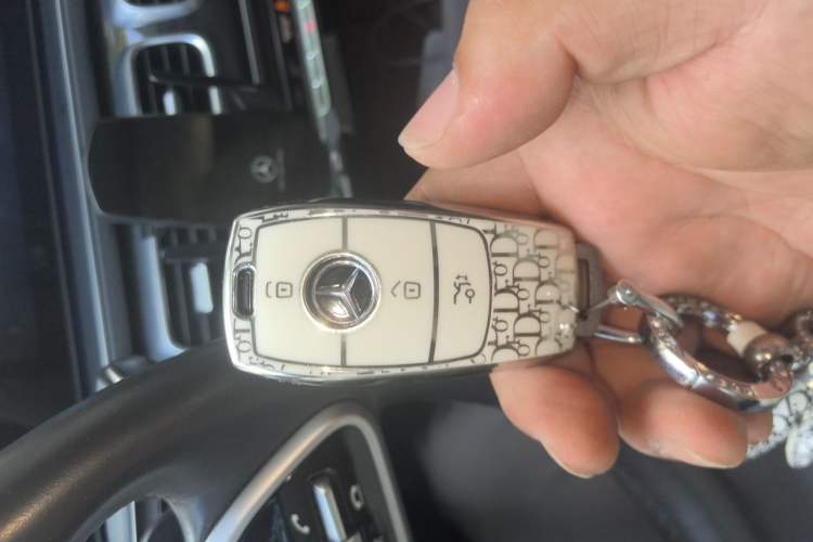 Used Mercedes-Benz GLS 2020 GLS 450 4MATIC Dynamic Edition Vehicle Key