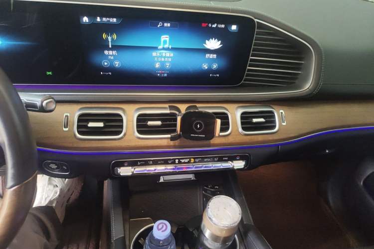Used Mercedes-Benz GLS 2021 Facelift GLS 450 4MATIC Luxury Edition Audio And AC Panel
