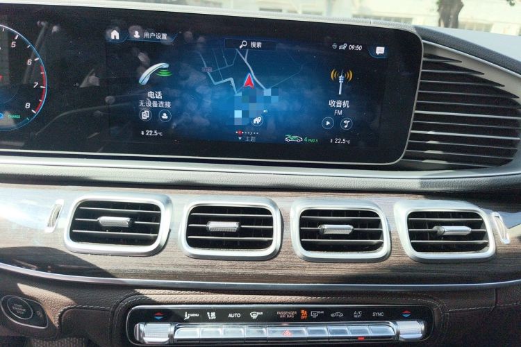 Used Mercedes-Benz GLS 2021 GLS 450 4MATIC Stylish Model Audio And AC Panel