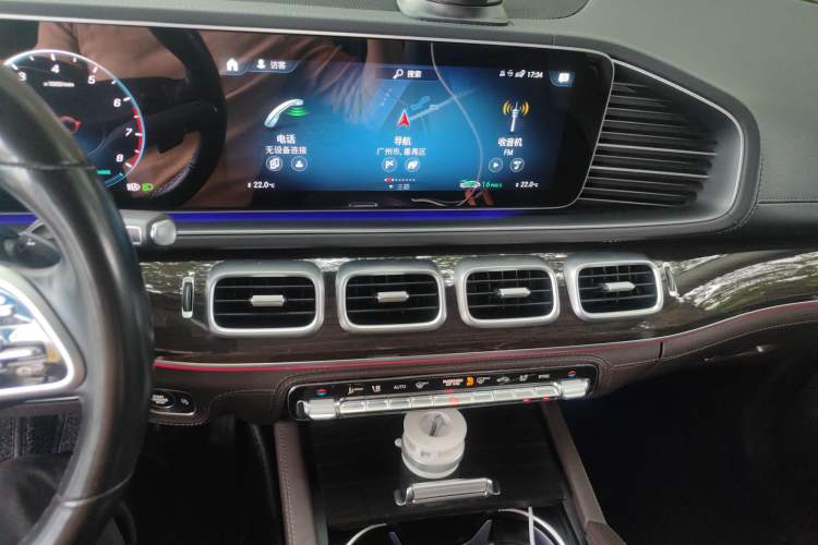 Used Mercedes-Benz GLS 2021 GLS 450 4MATIC Stylish Model Audio And AC Panel