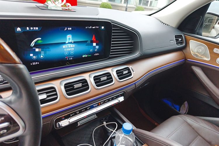 Used Mercedes-Benz GLS 2021 Facelift GLS 450 4MATIC Luxury Edition Audio And AC Panel
