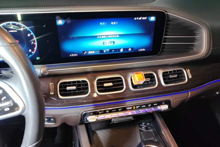 Used Mercedes-Benz GLS 2021 Refresh GLS 450 4MATIC Fashion Edition Audio And AC Panel