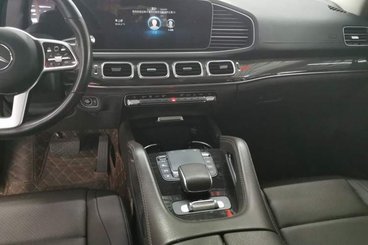 Used Mercedes-Benz GLS 2021 GLS 450 4MATIC Stylish Model Audio And AC Panel