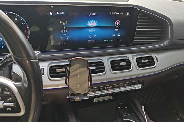 Used Mercedes-Benz GLS 2021 GLS 400 4MATIC Audio And AC Panel