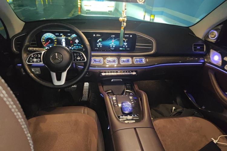 Used Mercedes-Benz GLS 2021 Refresh GLS 450 4MATIC Fashion Edition Center Console