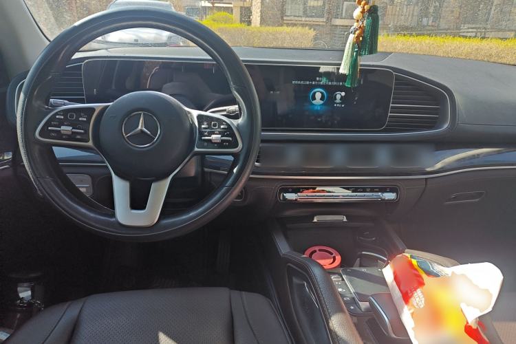 Used Mercedes-Benz GLS 2021 GLS 450 4MATIC Stylish Model Center Console