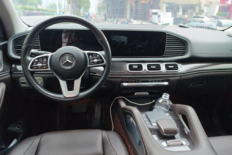 Used Mercedes-Benz GLS 2021 Refresh GLS 450 4MATIC Fashion Edition Center Console