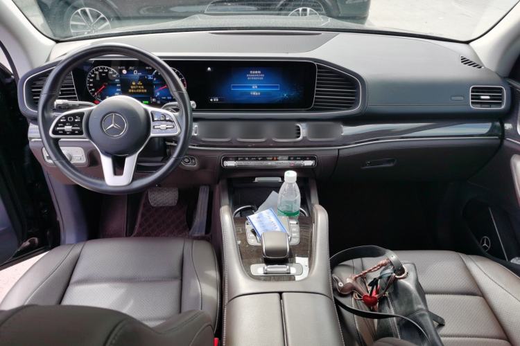 Used Mercedes-Benz GLS 2021 Refresh GLS 450 4MATIC Fashion Edition Center Console