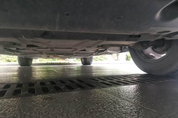Used Mercedes-Benz GLS  Chassis Front