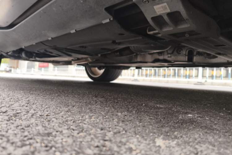Used Mercedes-Benz GLS  Chassis Front Right