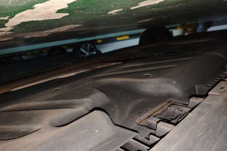 Used Mercedes-Benz GLS 2021 GLS 400 4MATIC Chassis Rear Left