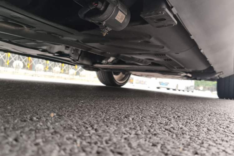 Used Mercedes-Benz GLS  Chassis Rear Right
