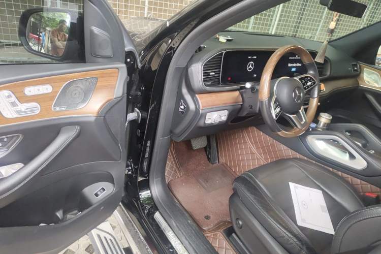 Used Mercedes-Benz GLS 2021 Facelift GLS 450 4MATIC Luxury Edition Driver Seat