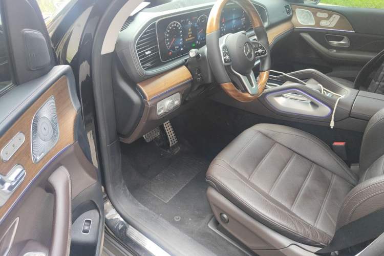 Used Mercedes-Benz GLS 2021 GLS 450 4MATIC Luxury Model Driver Seat