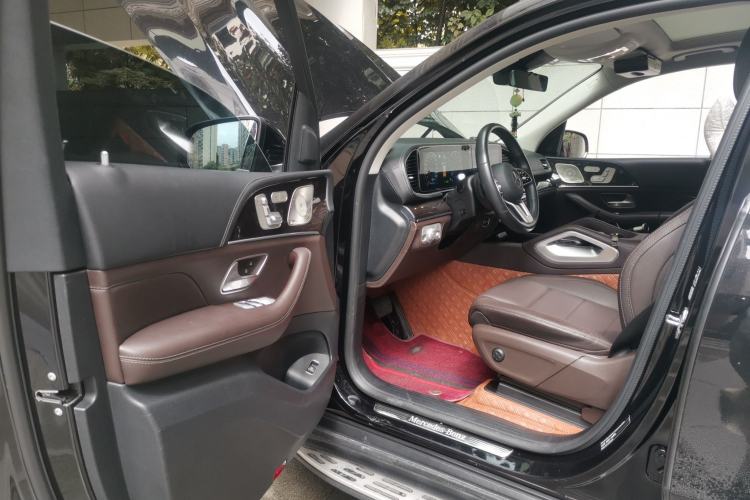Used Mercedes-Benz GLS  Driver Seat