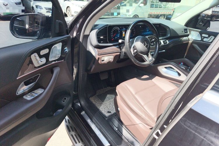 Used Mercedes-Benz GLS 2021 GLS 450 4MATIC Stylish Model Driver Seat