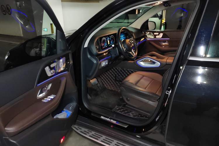Used Mercedes-Benz GLS 2021 Refresh GLS 450 4MATIC Fashion Edition Driver Seat