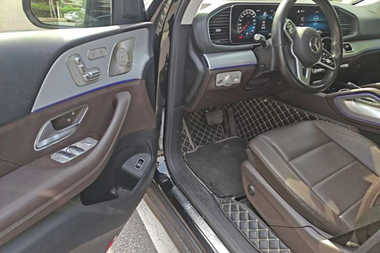 Used Mercedes-Benz GLS 2021 GLS 400 4MATIC Driver Seat