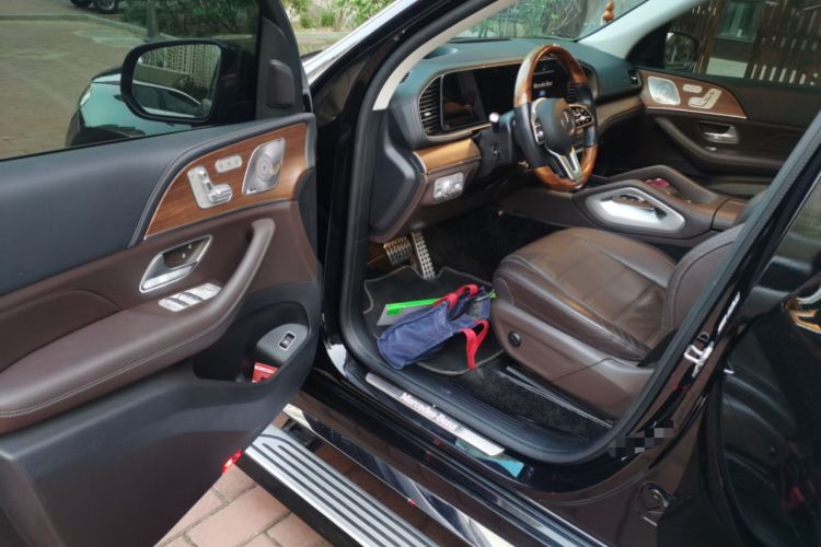 Used Mercedes-Benz GLS 2021 Facelift GLS 450 4MATIC Luxury Edition Driver Seat