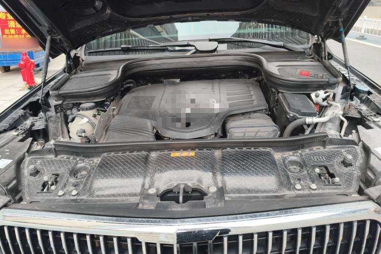 Used Mercedes-Benz GLS  Engine Bay