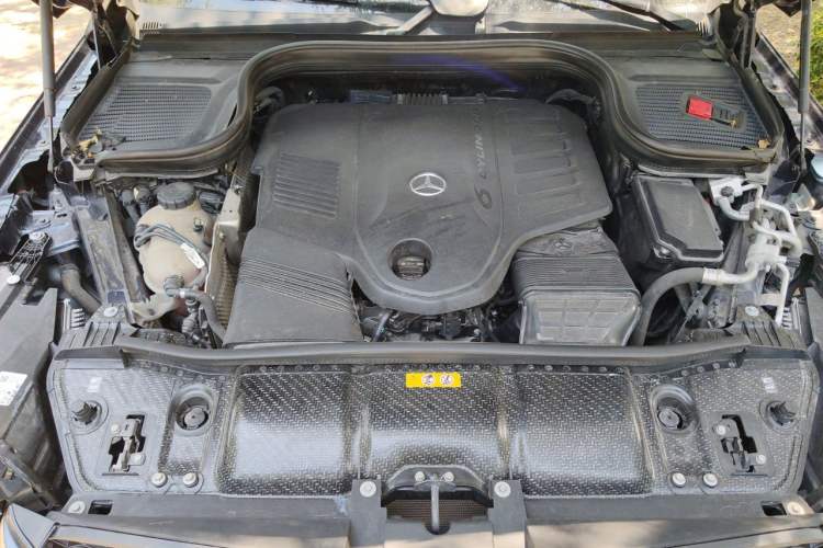 Used Mercedes-Benz GLS 2021 Facelift GLS 450 4MATIC Luxury Edition Engine Bay