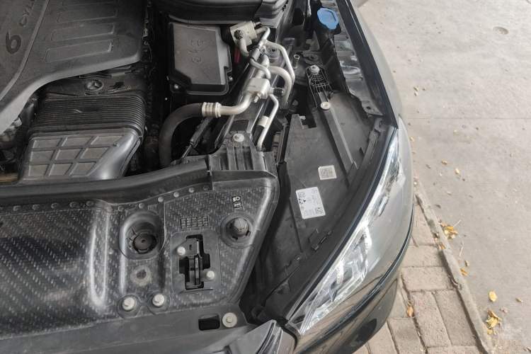 Used Mercedes-Benz GLS 2021 GLS 450 4MATIC Stylish Model Engine Bay Left