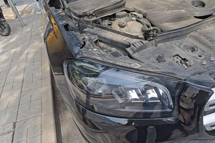 Used Mercedes-Benz GLS 2021 GLS 400 4MATIC Engine Bay Right