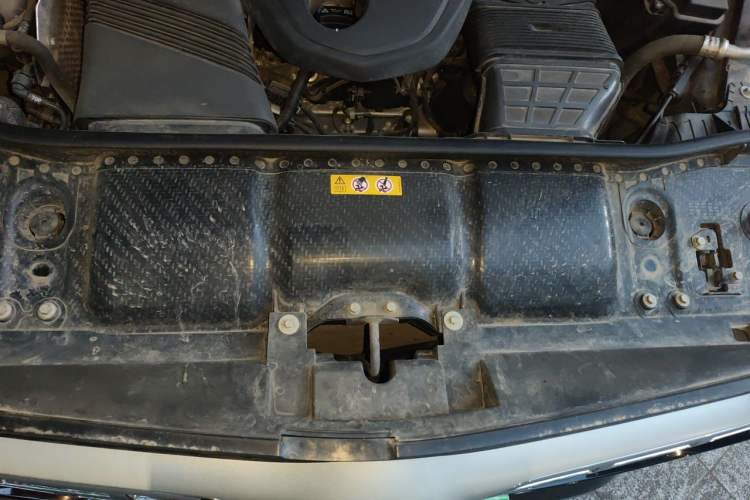Used Mercedes-Benz GLS 2021 GLS 450 4MATIC Stylish Model Engine Bay